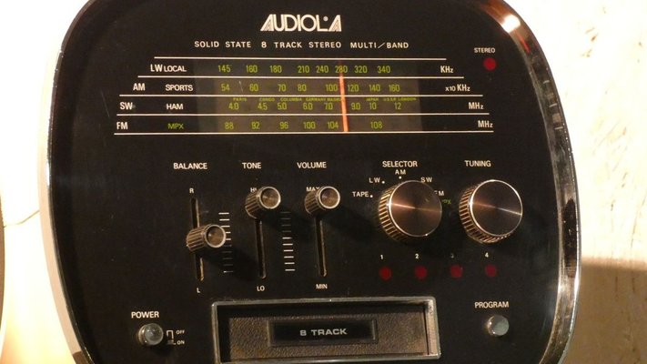 Space Age Model TCM 5500 Solid State 8 Track Stereo Multiband Radio from Audiola Sakura, 1970s-ERB-774230