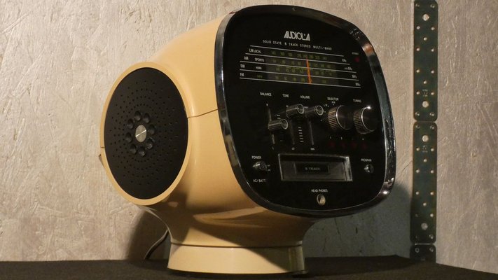 Space Age Model TCM 5500 Solid State 8 Track Stereo Multiband Radio from Audiola Sakura, 1970s-ERB-774230