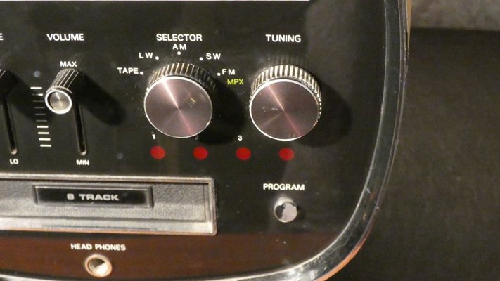 Space Age Model TCM 5500 Solid State 8 Track Stereo Multiband Radio from Audiola Sakura, 1970s-ERB-774230