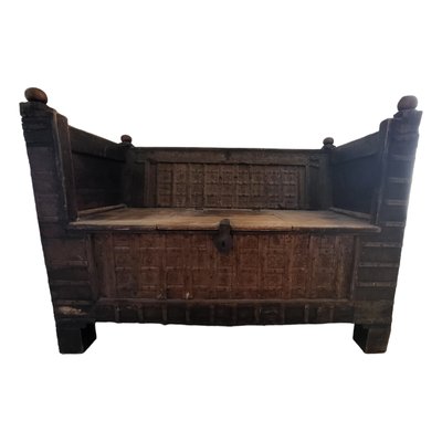 Spanish Bank with Wooden Chest-TCS-1742963