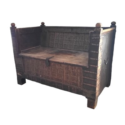 Spanish Bank with Wooden Chest-TCS-1742963