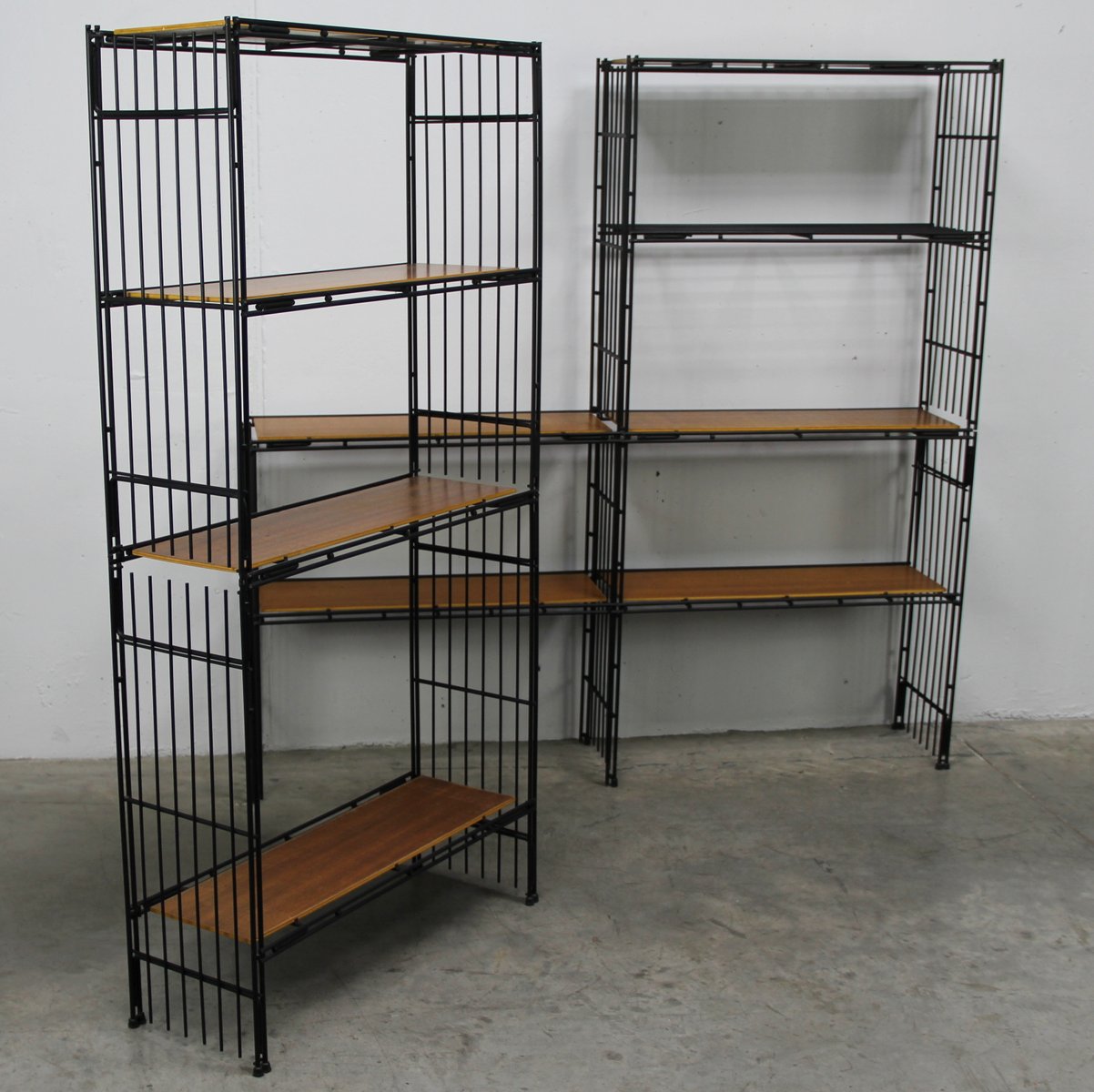 Spanish Modular MULTI STRUX Shelves from Multimueble, 1960s, Set of 19