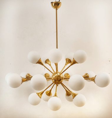 Sputnik Chandelier in Brass with Spherical Glass Shades-QLH-1816578