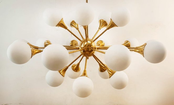 Sputnik Chandelier in Brass with Spherical Glass Shades-QLH-1816578