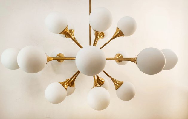 Sputnik Chandelier in Brass with Spherical Glass Shades-QLH-1816578