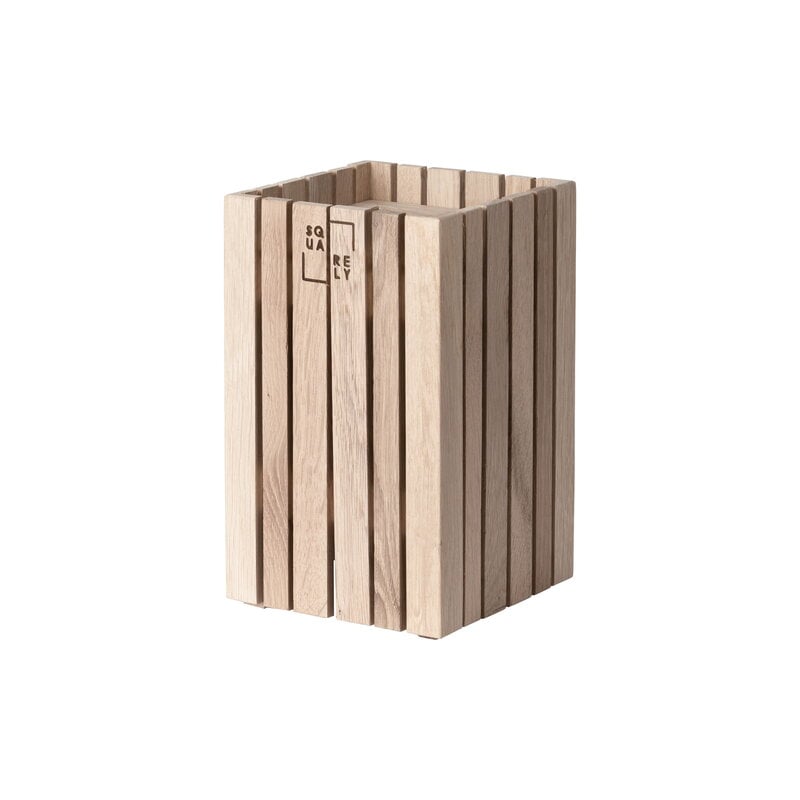 GrowSmall planter by Squarely Copenhagen #untreated oak #