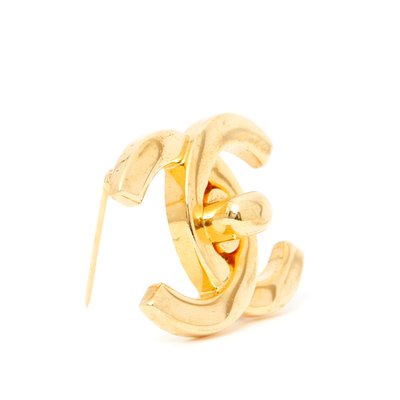 SS1996 CC Large Golden CC Turnlock Brooch by Chanel-NPN-2019999