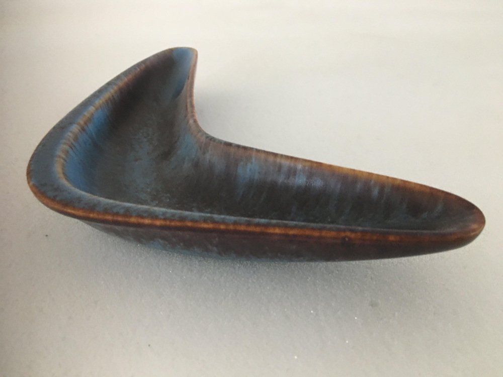 Stoneware Boomerang Bowl by Gunnar Nylund for Rörstrand