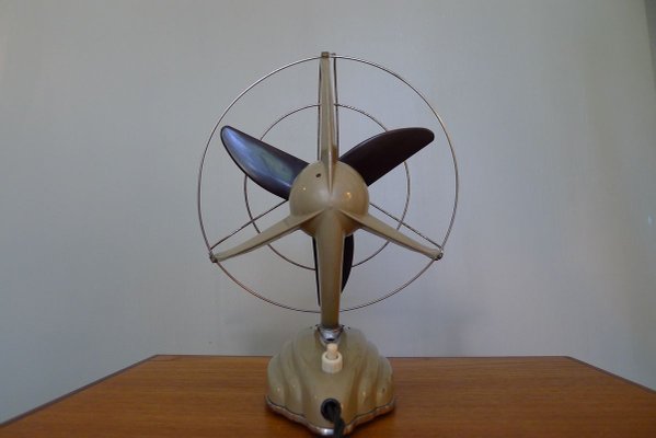 Streamline Sand Colored Model Libelle Fan from from Schoeller & Co., 1950s-VRE-715590