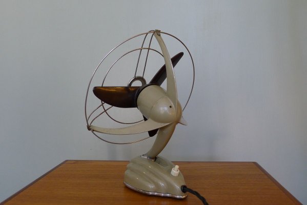 Streamline Sand Colored Model Libelle Fan from from Schoeller & Co., 1950s-VRE-715590