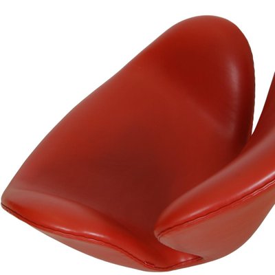 Swan Chair in Original Red Leather by Arne Jacobsen, 2000s-MTD-1769496