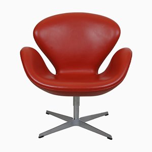 Swan Chair in Original Red Leather by Arne Jacobsen, 2000s-MTD-1769496