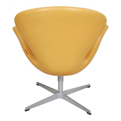 Swan Chair in Yellow Leather by Arne Jacobsen for Fritz Hansen, 2000s-MTD-1400579