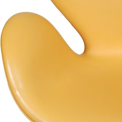 Swan Chair in Yellow Leather by Arne Jacobsen for Fritz Hansen, 2000s-MTD-1400579