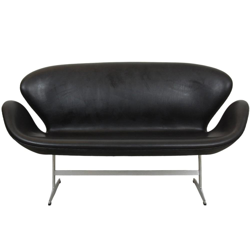 Swan Sofa in Black Grace Leather by Arne Jacobsen