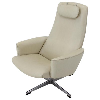 Swedish Beige Swivel Chair from Asko, 1970s-TZ-667023