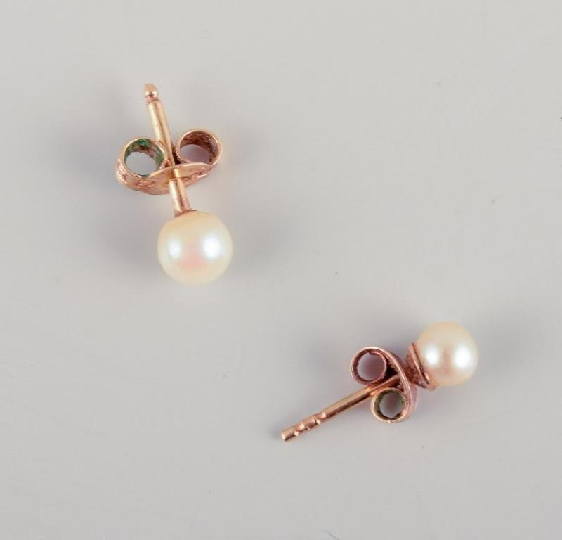 Swedish Ear Studs in 18 Karat Gold with Cultured Pearls, Set of 2