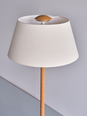 Swedish Modern 3-Legged Floor Lamp in Oak from Svensk Hemslöjd, 1950s-FMT-1748792