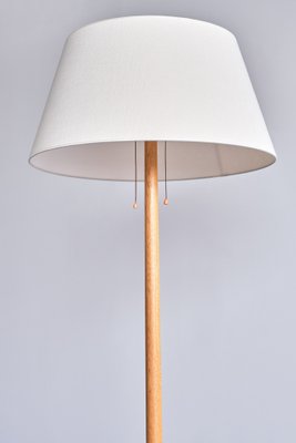 Swedish Modern 3-Legged Floor Lamp in Oak from Svensk Hemslöjd, 1950s-FMT-1748792