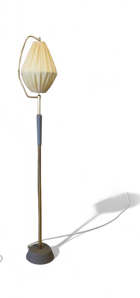 Swedish Modern Floor Lamp with Drop-Shaped Shade from Malmö Metallvarufabrik, 1940s