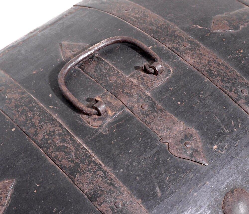 Swedish Painted Trunk with Original Key, Lock and Hardware, 1720s