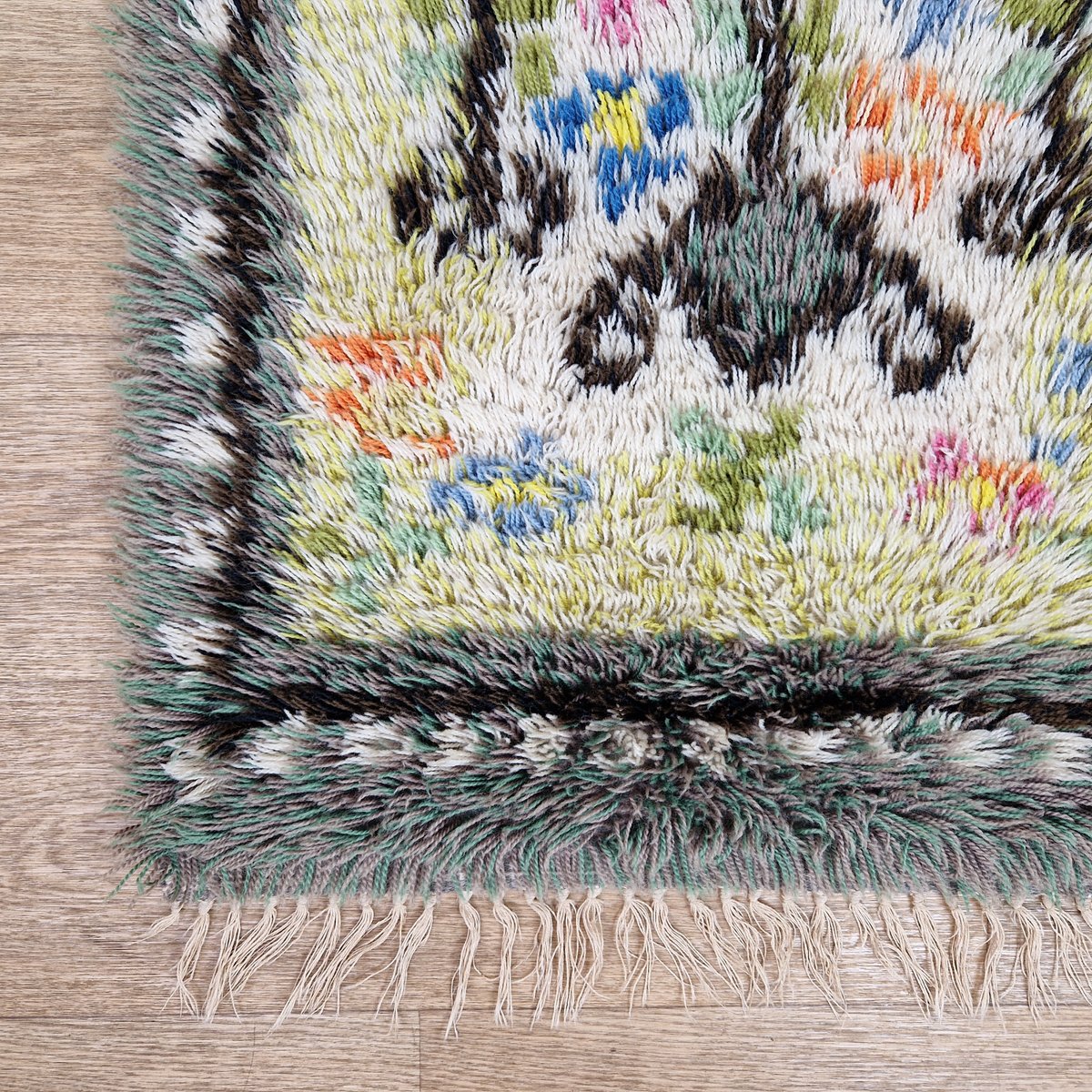 Swedish Wool Hand-Knotted Ryamatta Rug, 1960s