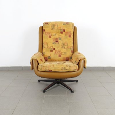 Swivel Armchair from Peem-JUN-929009