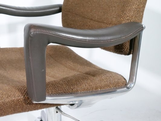 Swivel Chair by Miller Borgsen for Röder and Sons, 1960s-LVS-1749454