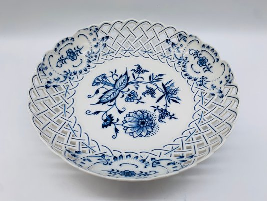 Sword Brand Meissen 1st Choice Breakthrough Bowl, 1934-BZB-2031496