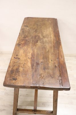 Table in Walnut and Oak, 16th Century-DCO-1757170