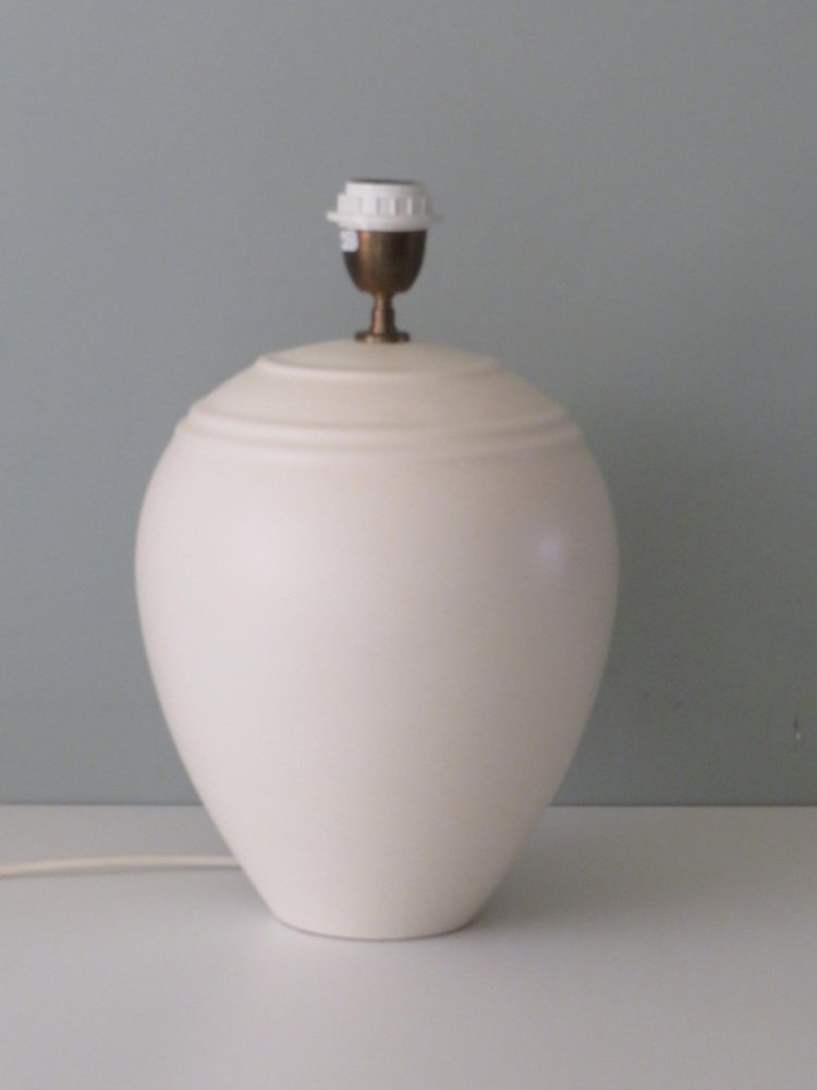 Table Lamp in Creamy Ceramic with a New Custom Lampshade from Kostka