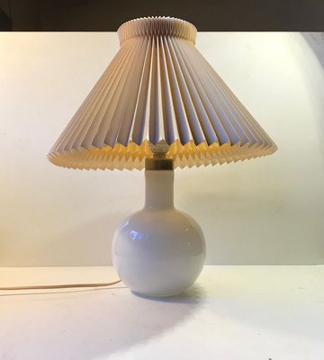 Table Lamp in White Opaline Glass from Holmegaard, 1970s-LCR-831918