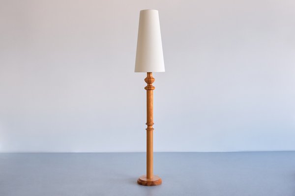 Tall Nybro Armaturfabric Floor Lamp in Pine Wood, Sweden, 1960s-FMT-1772364