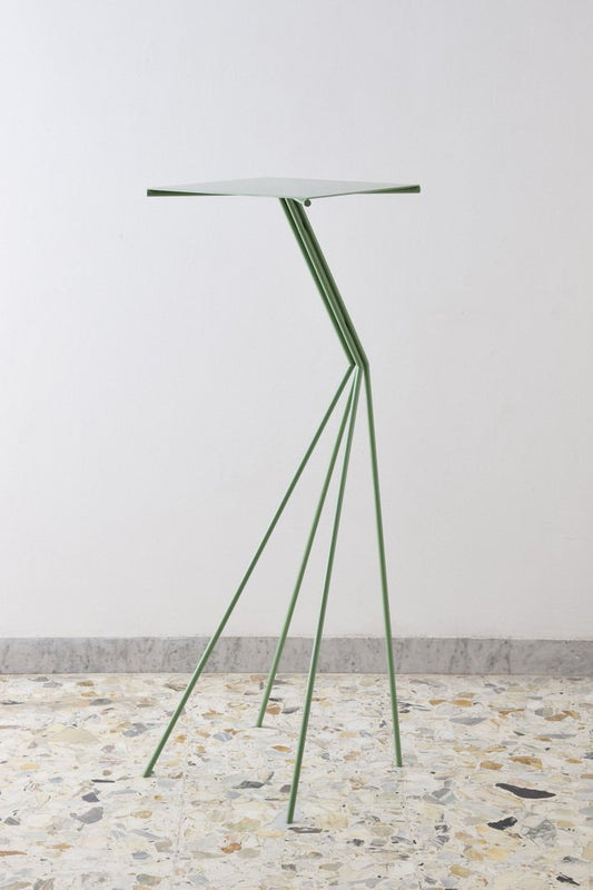 Tavoli Che Camminano Table by Ludovico Grantaliano