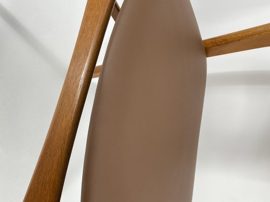 Teak Armchair Model 49 with Leather Seat by Erik Kirkegaard for Høng Stolefabrik, Denmark, 1960s-CZ-2041206