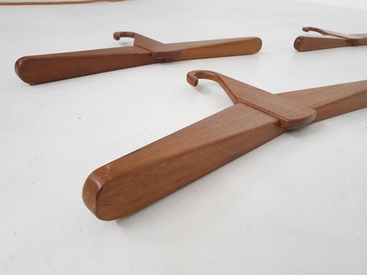 Teak Coat Rack by Aksel Kjersgaard for Vildbjerg Mobelfabrik, Denmark, 1960s-ZO-961600