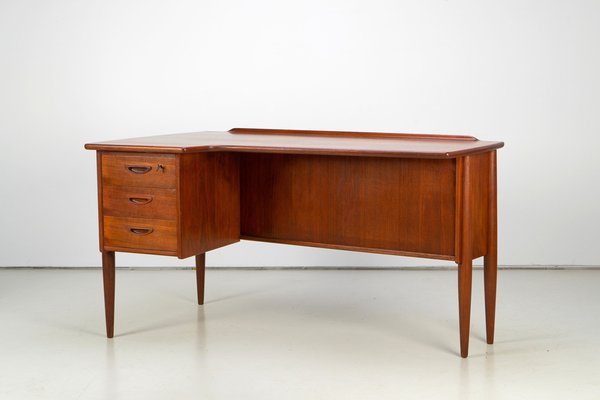 Teak Desk by Göran Strand for Lelångs Möbelfabrik, Sweden-AO-1135230