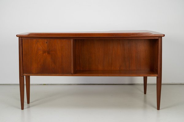 Teak Desk by Göran Strand for Lelångs Möbelfabrik, Sweden-AO-1135230