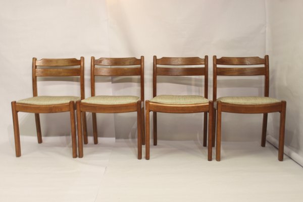 Teak Dining Chairs from Dyrlund, 1960s, Set of 4-OTF-1148637