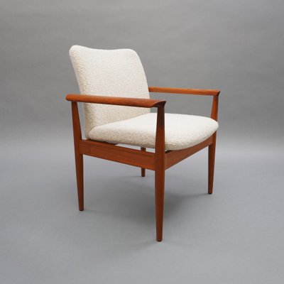 Teak Diplomat Chair in White Bouclé Fabric by Finn Juhl for France & Son-RST-1262729