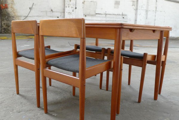 Teak Model 145 Extendable Dining Table by Willy Sigh for Sigh & Søns Møbelfabrik, 1960s-VRE-691946