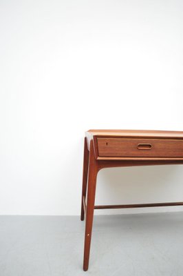 Teak Model 200 Desk by Svend Åge Madsen for Sigurd Hansens, 1960s-ZE-1369113