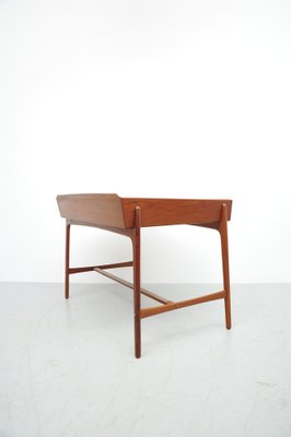 Teak Model 200 Desk by Svend Åge Madsen for Sigurd Hansens, 1960s-ZE-1369113