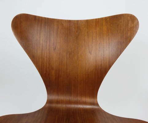 Teak Plywood Chair Series 7 Model 3107 by Arne Jacobsen for Fritz Hansen, 1967-FH-2031548