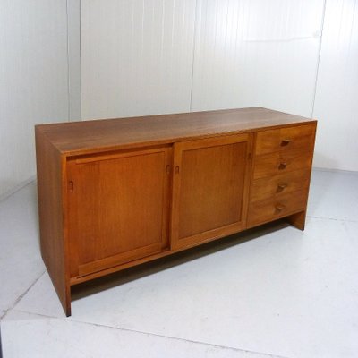 Teak Sideboard by Hans J. Wegner for Ry Møbler, 1950s-TU-571475