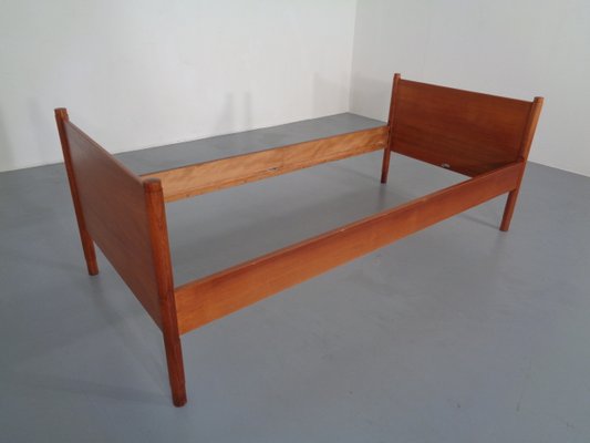 Teak Single Bed by Børge Mogensen for Søborg Møbelfabrik, 1960s-RDW-705942