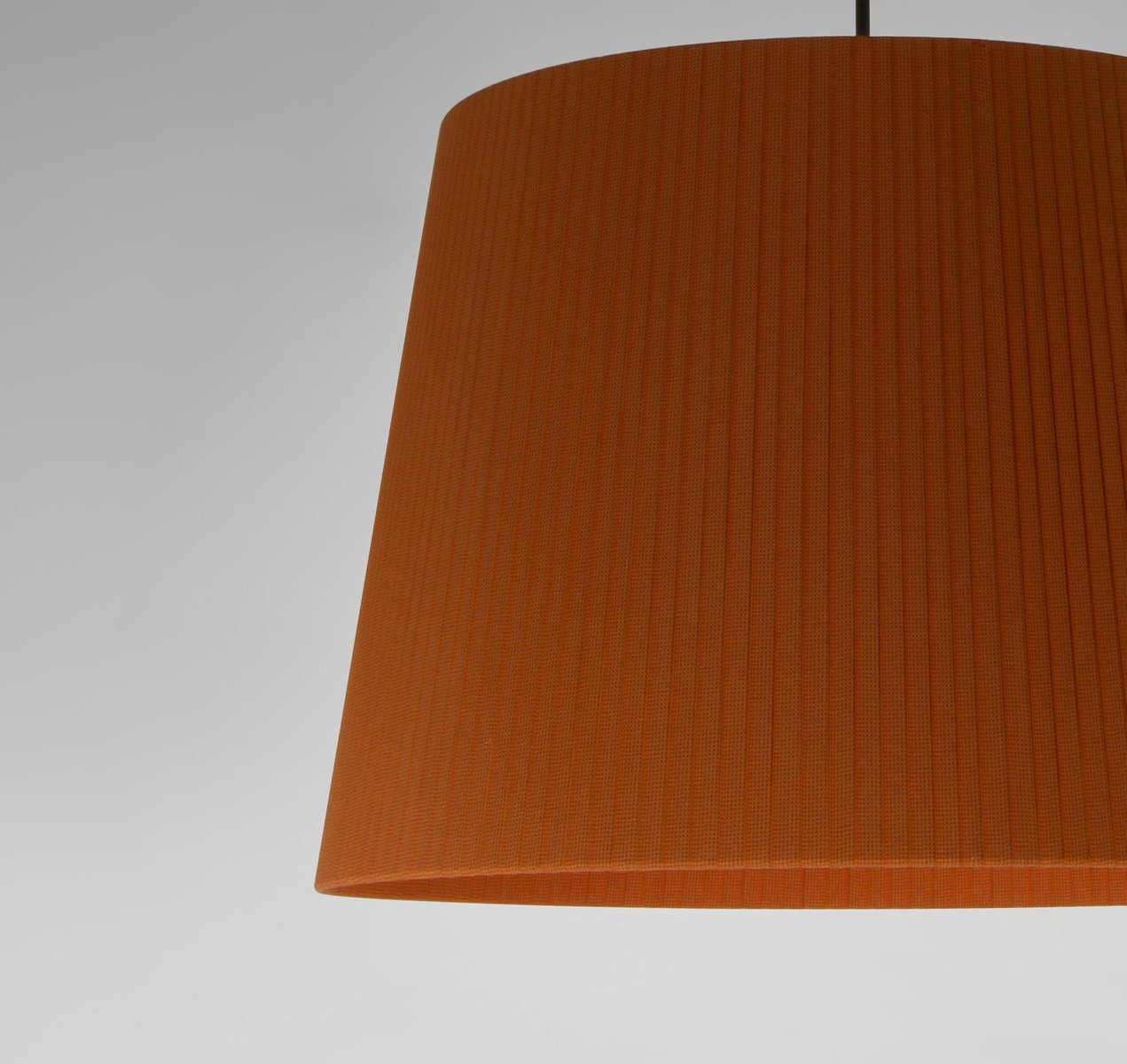 Terracotta Sísísí Cónicas GT1 Pendant Lamp by Santa & Cole