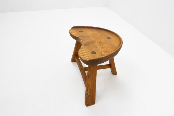 Three Legged Stool in Pine from Krogenæs Møbler, Norway, 1960s-TJQ-1774710