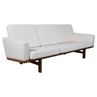 Three-Seat Sofa by Hans J. Wegner for Getama-HJB-1092335