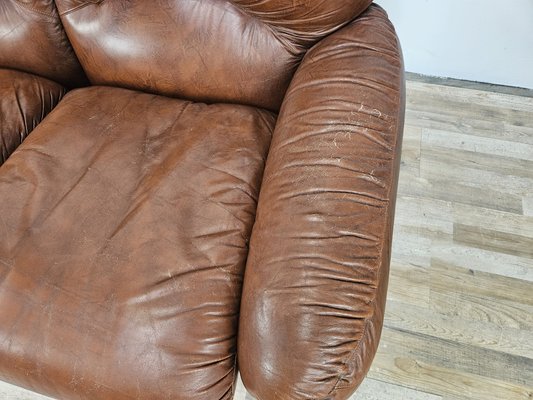 Three-Seater Club Sofa in Brown Leather, 1970-ZUW-2015969